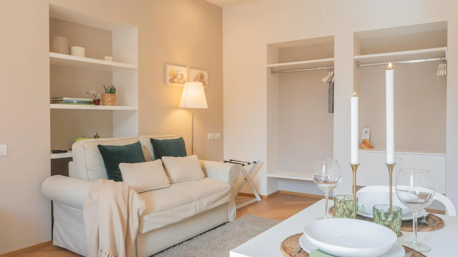 Mt Studios By Rent All كومو إيطاليا